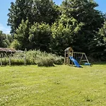 Five Bedroom Beautiful In Feriehus