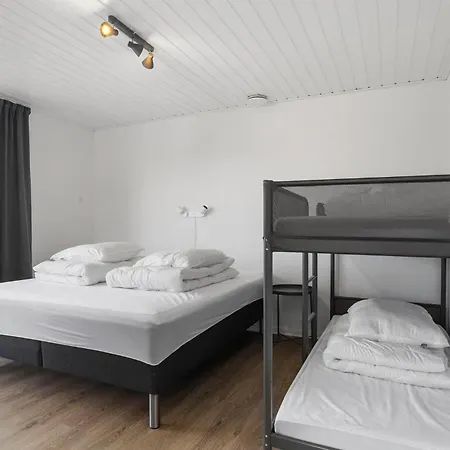 Five Bedroom Beautiful In *