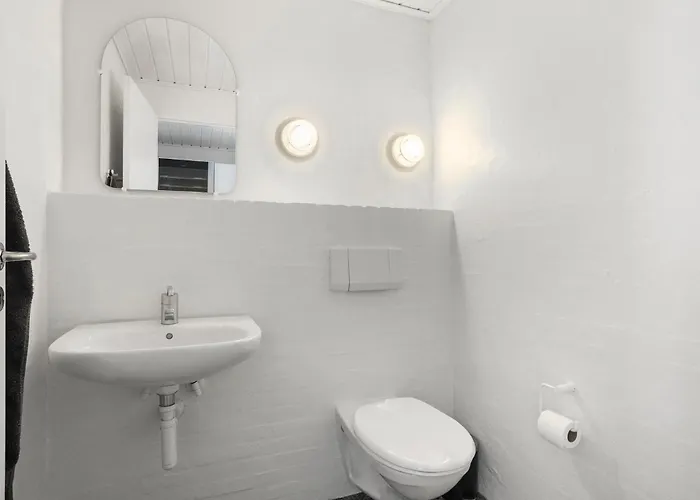 Five Bedroom Beautiful In * Sindal