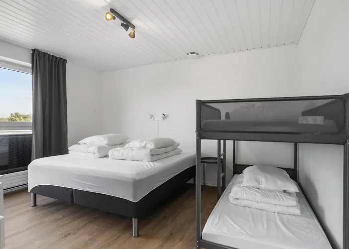 Five Bedroom Beautiful In *